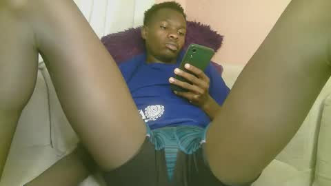 Snapshot of royalty254 chatting on 05/11/26, 06:19 royalty254 online show from 05/11/26, 06:19