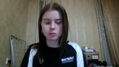 royalvelour online show from 05/30/26, 07:55
