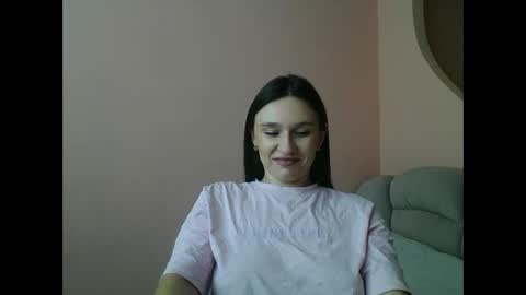 Roza05x online show from 10/23/25, 11:31