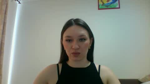 Roza05x online show from 03/25/26, 10:43