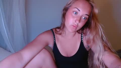 rozzygrace2 online show from 07/07/26, 03:09