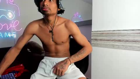 Snapshot of rpoolrboy chatting on 02/16/26, 09:22 POOL online show from 02/16/26, 09:22