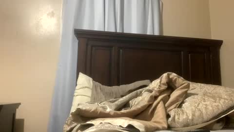 Snapshot of rrod2147 chatting on 12/08/24, 07:15 rrod2147 online show from 12/08/24, 07:15