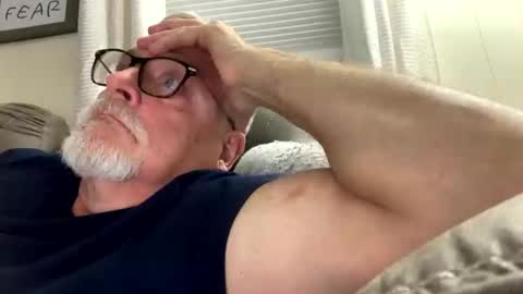 rs006 online show from 10/15/25, 02:33