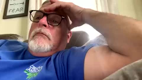 rs006 online show from 10/17/25, 04:09