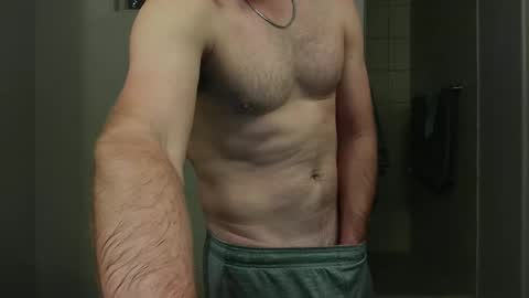 Snapshot of rshaw2891 chatting on 12/22/25, 12:18 rshaw2891 online show from 12/22/25, 12:18