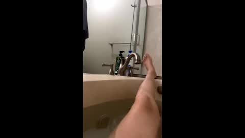 Snapshot of rsxxx130 chatting on 12/29/24, 01:34 ireneTxCD online show from 12/29/24, 01:34