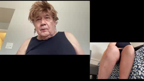 Snapshot of rsxxx130 chatting on 02/05/25, 06:59 ireneTxCD online show from 02/05/25, 06:59