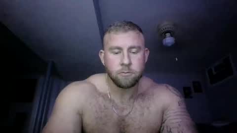 Snapshot of rtsmitty chatting on 10/14/25, 02:45 rtsmitty online show from 10/14/25, 02:45