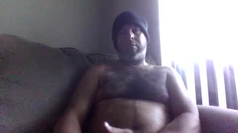 rubbingoneout714 online show from 12/11/24, 11:00