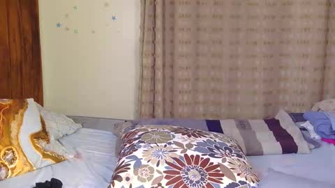 Rosee online show from 03/18/26, 08:56