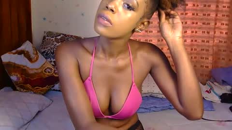 Rosee online show from 03/21/26, 08:19