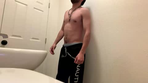 Snapshot of rubenzaragosa09 chatting on 05/17/26, 03:30 rubenzaragosa09 online show from 05/17/26, 03:30