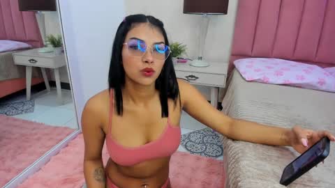 rubi08 online show from 04/11/26, 11:36