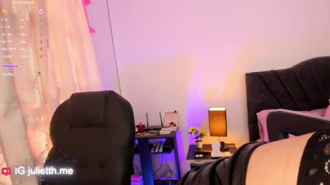 Snapshot of rubi_carter chatting on 10/15/25, 01:22 rubi carter online show from 10/15/25, 01:22