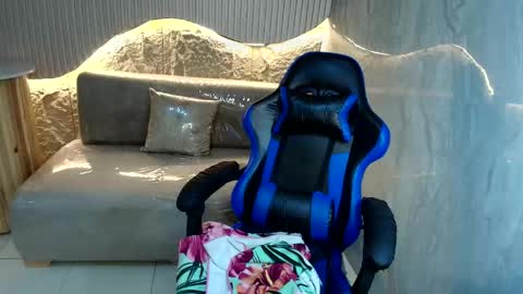 rubia_encantada_r online show from 03/08/26, 02:04