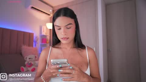 Snapshot of rubioberli chatting on 07/05/26, 10:28 RubiOberli 9 INCH Guys my blue page is available now online show from 07/05/26, 10:28