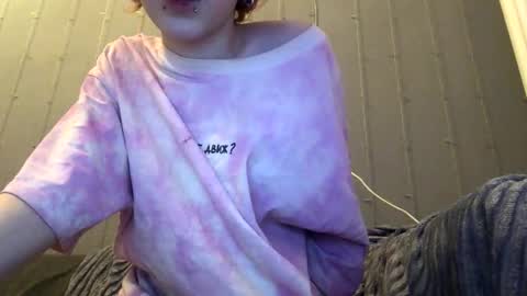 Rubi online show from 11/08/25, 12:27