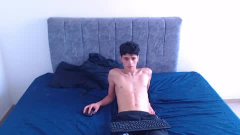 Ruby and Vanie online show from 04/06/26, 10:00