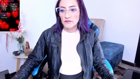 Snapshot of ruby_amor chatting on 02/02/25, 10:02 RUBY online show from 02/02/25, 10:02