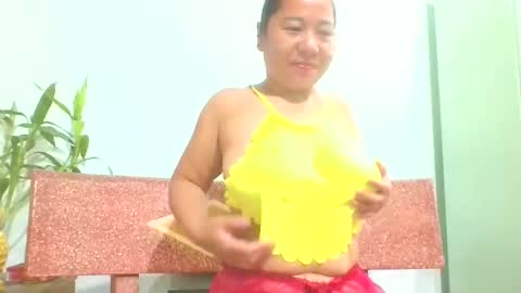 ruby_chann online show from 09/15/25, 11:38