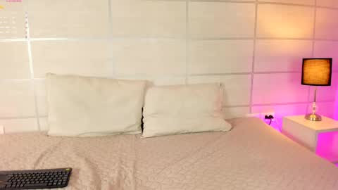 Snapshot of ruby_diamonds_ chatting on 04/30/26, 09:08 Ruby online show from 04/30/26, 09:08