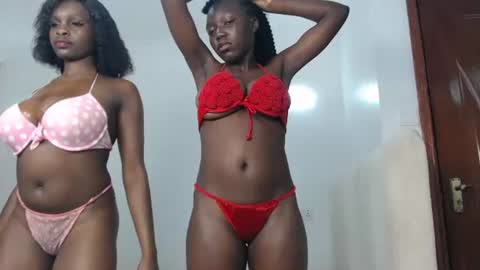 Snapshot of ruby_eva90 chatting on 08/09/26, 03:44 ruby_eva90 online show from 08/09/26, 03:44