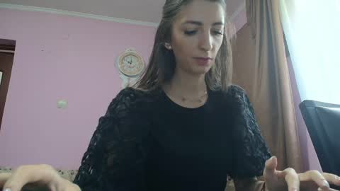 Snapshot of ruby_laroux chatting on 05/21/26, 07:15 Ruby online show from 05/21/26, 07:15
