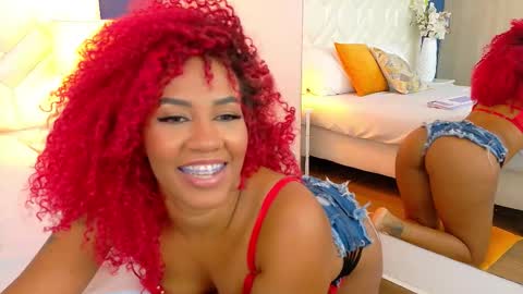 Snapshot of ruby_rogers_ chatting on 09/19/25, 01:23 ruby_rogers_ online show from 09/19/25, 01:23