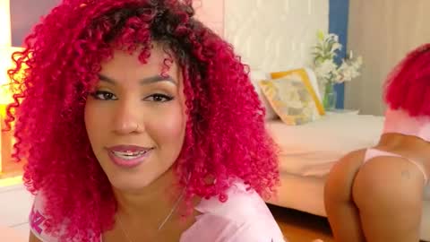 Snapshot of ruby_rogers_ chatting on 11/20/25, 02:06 ruby_rogers_ online show from 11/20/25, 02:06