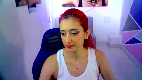 ruby_your_milf online show from 01/27/25, 09:00
