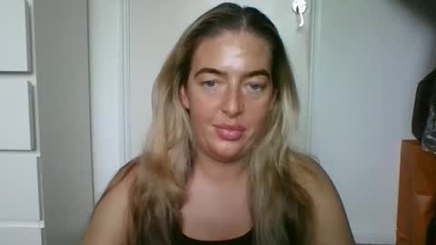 rubyredxxxoxxx online show from 02/20/26, 03:01