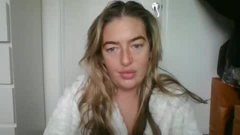 rubyredxxxoxxx online show from 02/22/26, 08:02