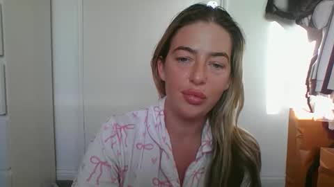 rubyredxxxoxxx online show from 03/14/26, 07:36