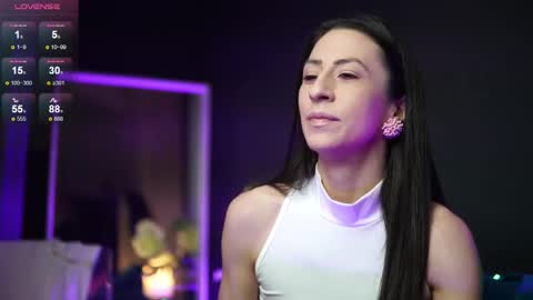 Snapshot of rubyrya chatting on 09/22/25, 10:45 Ruby online show from 09/22/25, 10:45