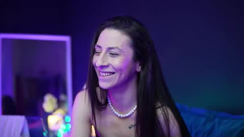 Snapshot of rubyrya chatting on 11/12/25, 11:25 Ruby online show from 11/12/25, 11:25