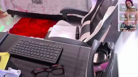 Snapshot of rubystrome chatting on 02/22/26, 07:01 Ruby online show from 02/22/26, 07:01