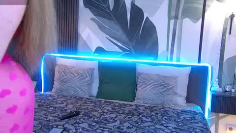 Ruby online show from 02/05/25, 01:04