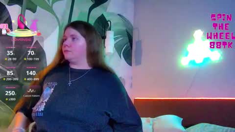 Snapshot of rubyvalen chatting on 02/04/26, 01:11 Ruby online show from 02/04/26, 01:11