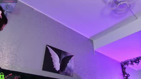 Snapshot of rubyvibex chatting on 11/09/25, 04:44 rubyvibex online show from 11/09/25, 04:44