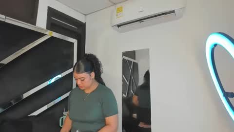 rubyxht online show from 09/11/25, 12:38