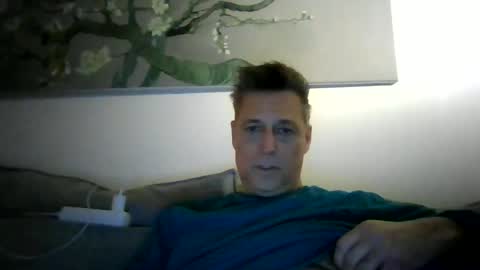 Snapshot of rudeski chatting on 01/22/25, 04:23 rudeski online show from 01/22/25, 04:23