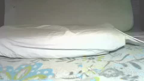 rudisuzzy 1 online show from 03/08/26, 12:09