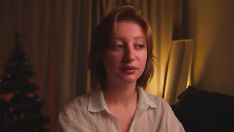 Mila online show from 12/03/25, 04:09