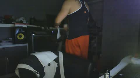 Chico que rico Caliente online show from 01/22/25, 04:55