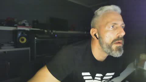 Chico que rico Caliente online show from 01/22/25, 03:29