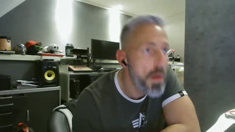 Chico que rico Caliente online show from 01/24/25, 12:20