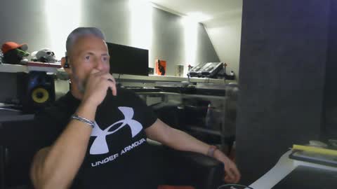 Chico que rico Caliente online show from 01/30/25, 11:34