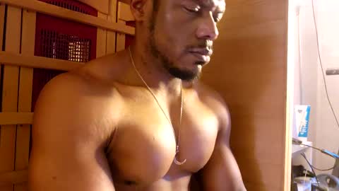 Snapshot of rugbyocwing chatting on 01/15/25, 06:08 Mninimandlaonke Lerato online show from 01/15/25, 06:08