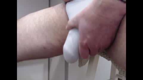 Snapshot of rugbywhore51 chatting on 12/30/24, 03:02 rugbywhore online show from 12/30/24, 03:02